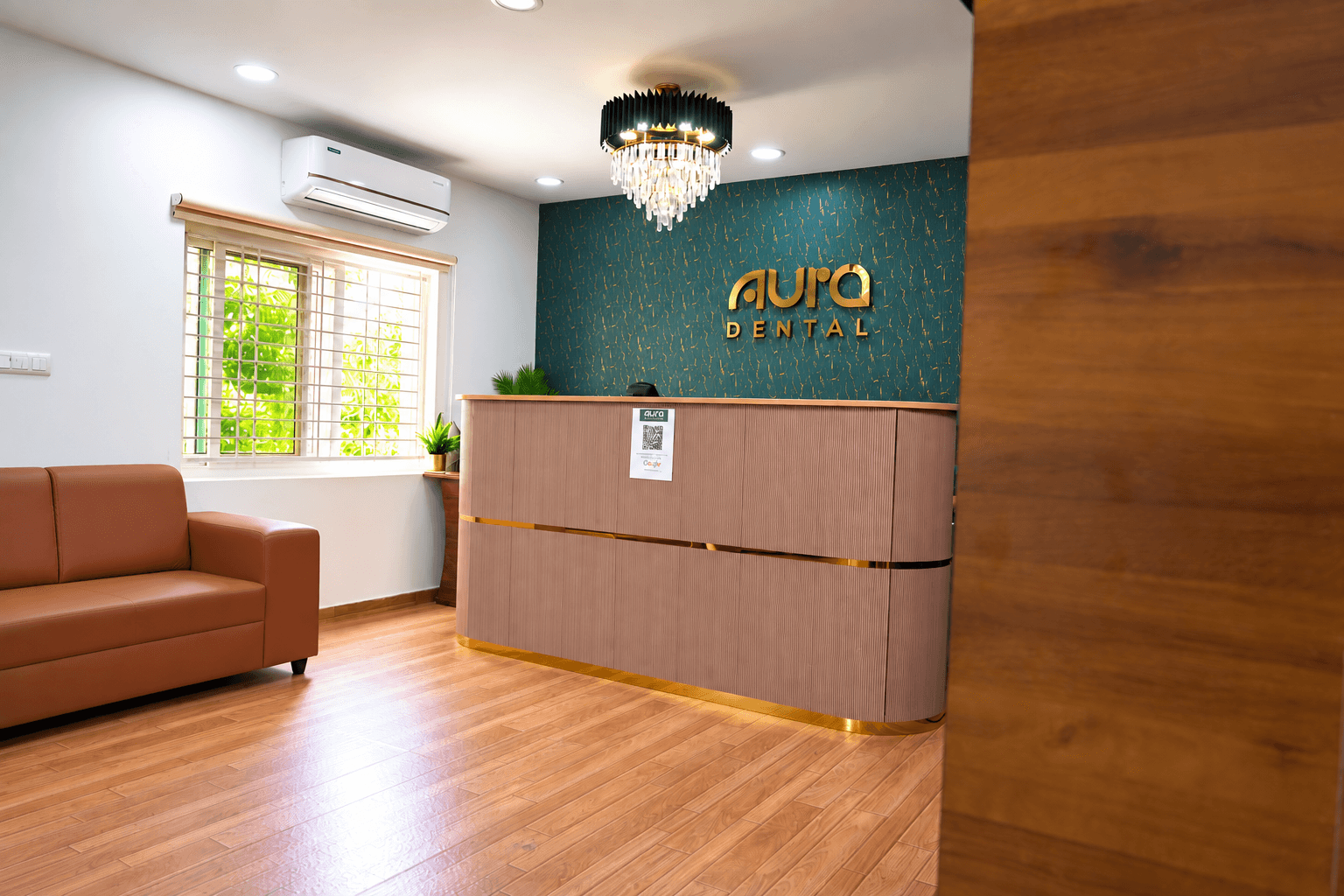 Reception at Aura Dental, Madinaguda